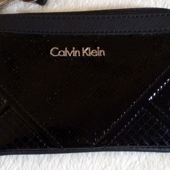 CALVIN KLEIN WRISTLET NEW!!! BEAUTIFUL BLACK SHINE!! - Picture 3 of 10